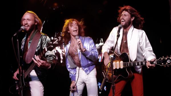 Ридли Скотт снимет фильм про Bee Gees