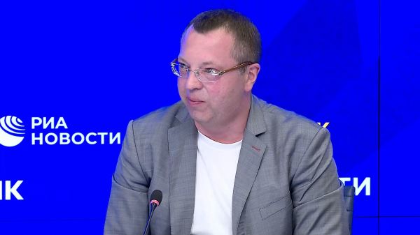 Гендиректор Русского концертного агентства Дмитрий Гринченко