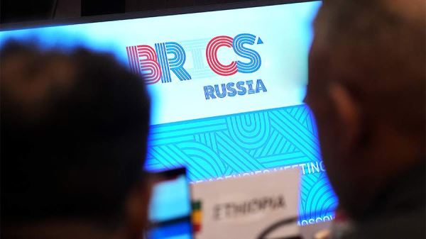 Путин отметил уменьшение доли стран G7 в мировой экономике