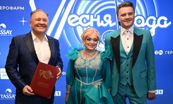 Надежда Кадышева: скандал на фоне успеха